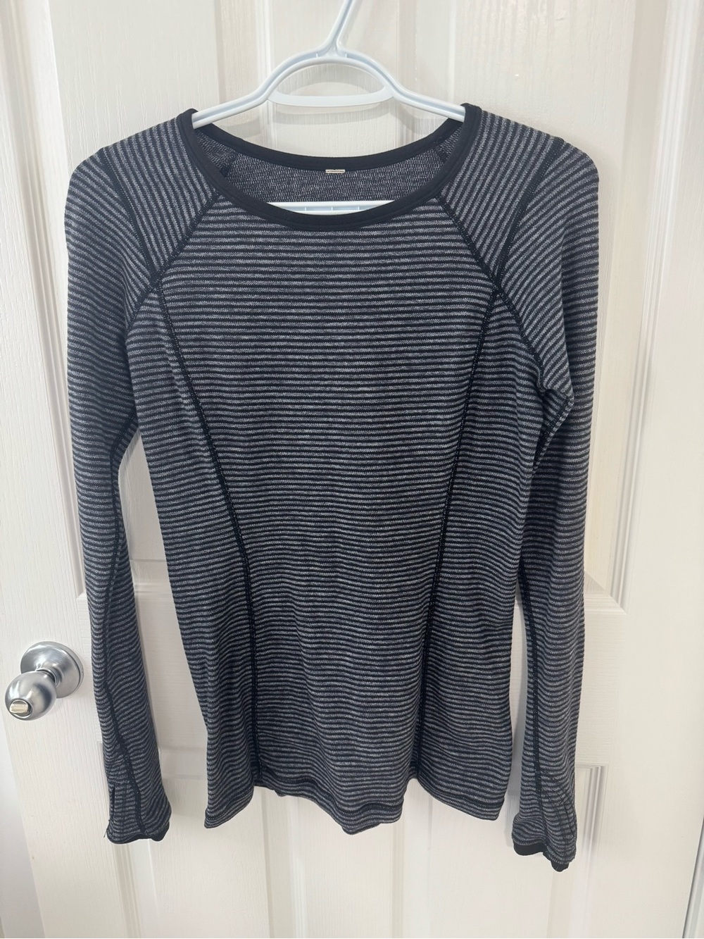 Lululemon Striped Long-Sleeve Women's Shirt- Black & Gray Size 4